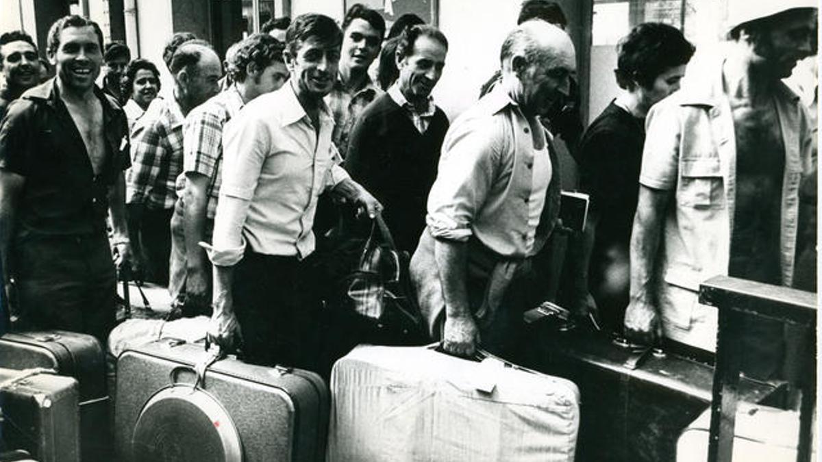 Cuando emigrar no era una condena, sino una oportunidad planeada desde el Estado